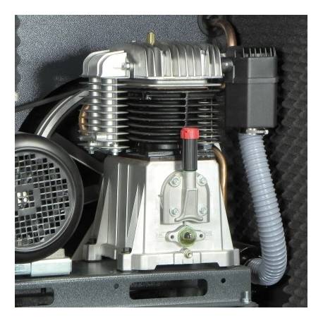 COMPRESOR PISTÓN INSONORIZADO SOBRE CALDERA AIRSIL 2 NB5-5,5FT-270