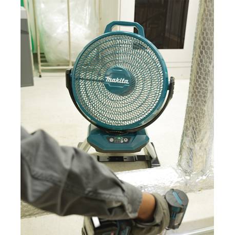 VTILADOR 18V LXT AC/DC OSCILANTE 3 VEL.     