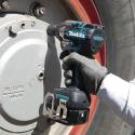 LLAVE IMPACTO BL 18V LXT 700NM 5AH 2 BAT. MAKPAC  