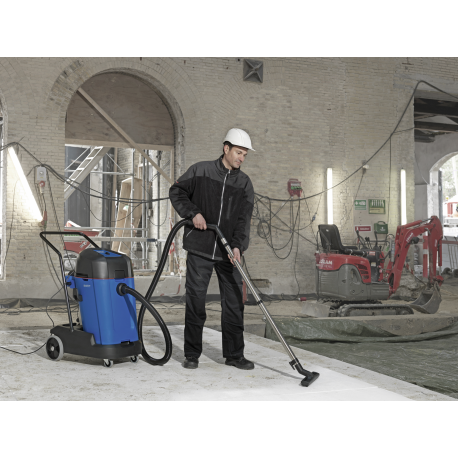 ASPIRADOR NILFISK MAXXI II 55-2