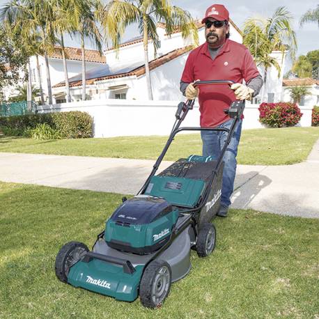 Cortacésped 18Vx2 LXT 53cm carcasa de chapa, tracc
