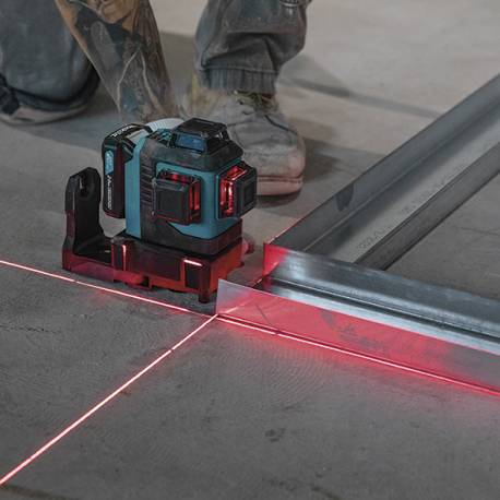 NIVEL LASER DE 3 LINEAS 12V CXT