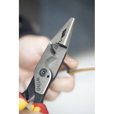 Alicate multifunción 8 en 1