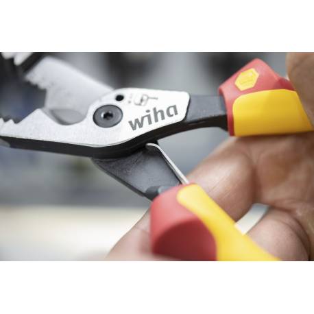 Alicate multifunción 8 en 1